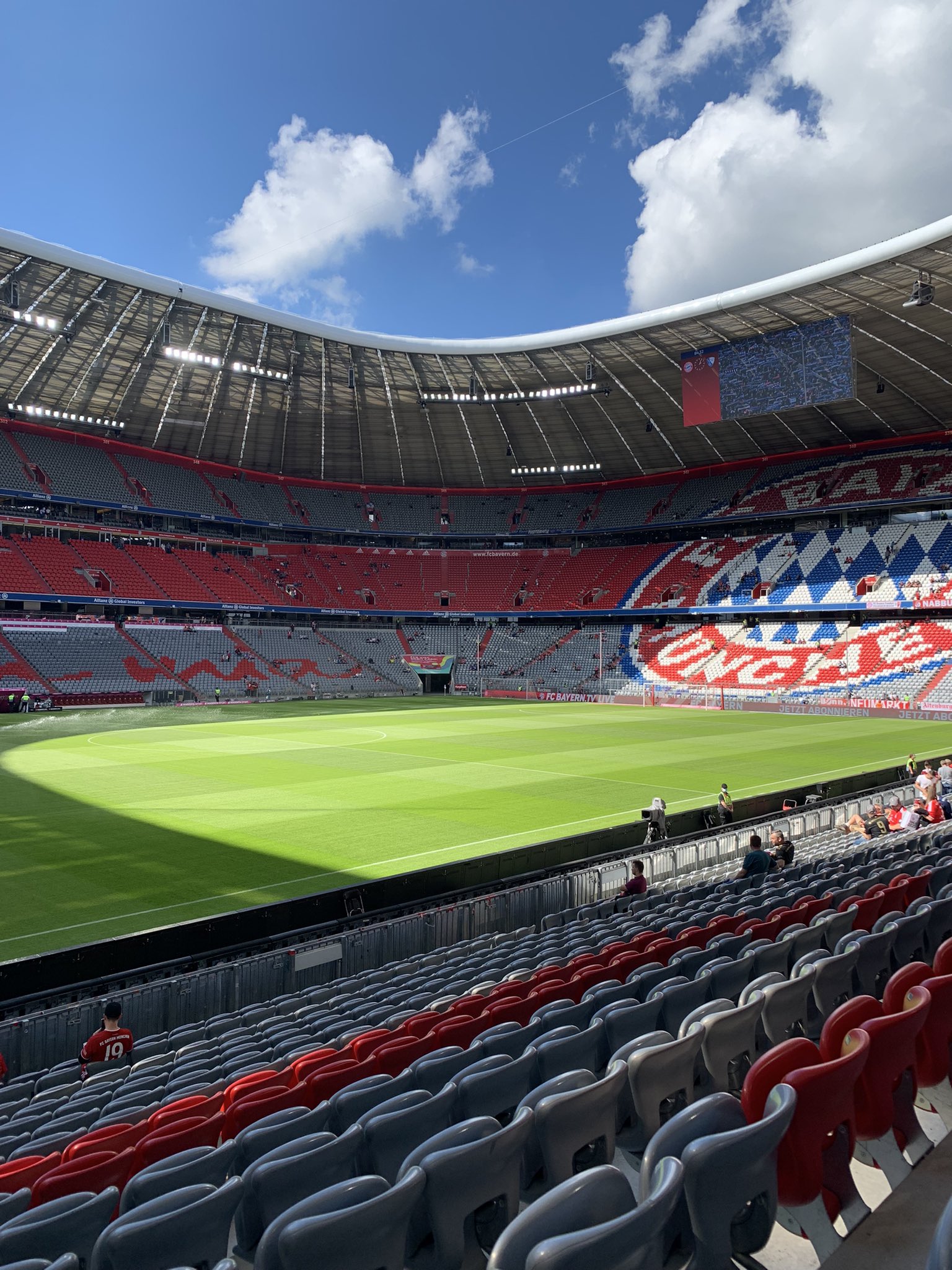 FC Bayern München on Twitter: FC Bayern München on Twitter: