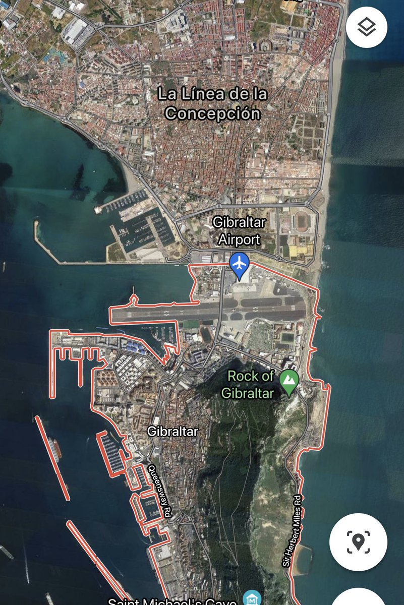 CreusMoreira's tweet photo. What a better place in the world to create a 4th Industrial Revolution Center of Excellence in #LAlinea #gibraltar ? Everything is there #climate #qualityoflive #businesshub #proximityafrica #multilingual #universities #blockchain #NFT #AI #CyberSecurity #fintech AND #beaches https://t.co/Fq1U3LKkpD