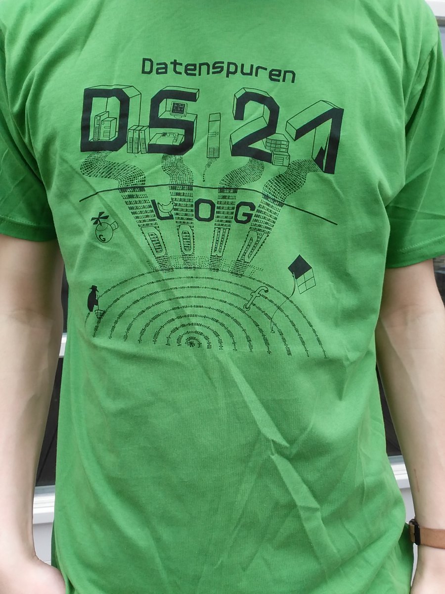 T-Shirts gibt's am Infotresen #ds21 #logdownlight