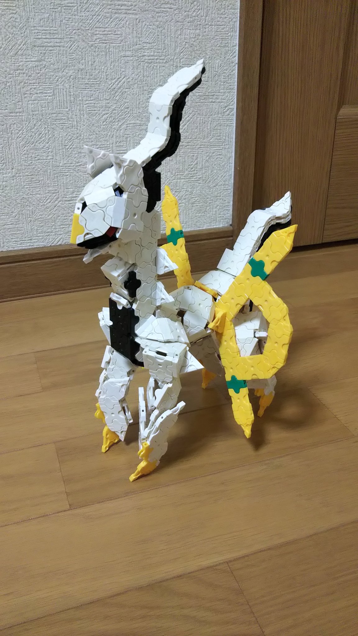 Twitter 上的 タ行上二段活用 アルセウス 正規配色ver です 色を合わせると不自然な点が目立ったので 少々変えました 目の下の緑とかも拘りポイントです しかしまだ不満な点は多く あぁ ラキュー Laq 楽しい ラキュー Laq ラキューでポケモン