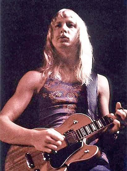 Happy Birthday  KERRY LIVGREN   72 What\s your favorite KANSAS album? 