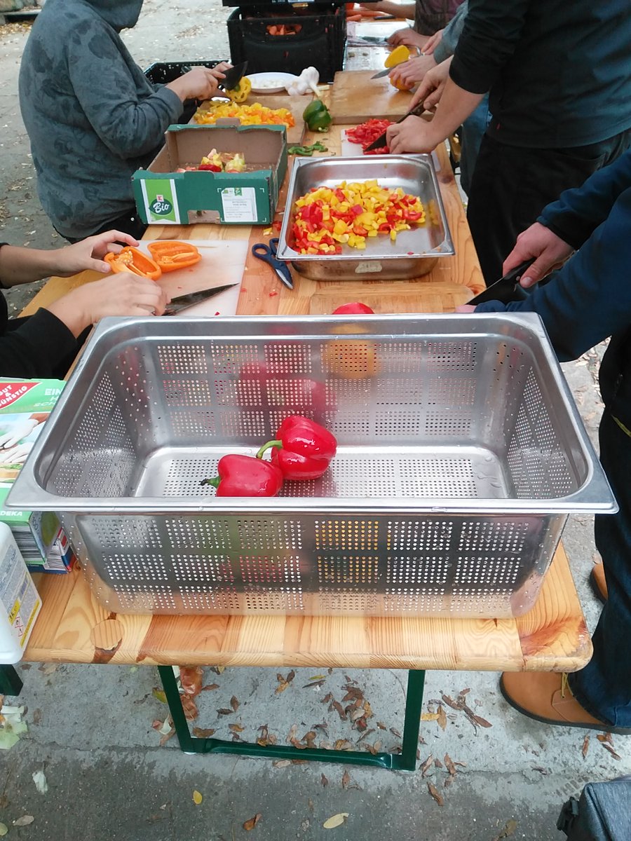 datenspuren's tweet photo. #blackwok rockt - und kocht! #ds21 #logdownlight https://t.co/C3Y6GOjRzj