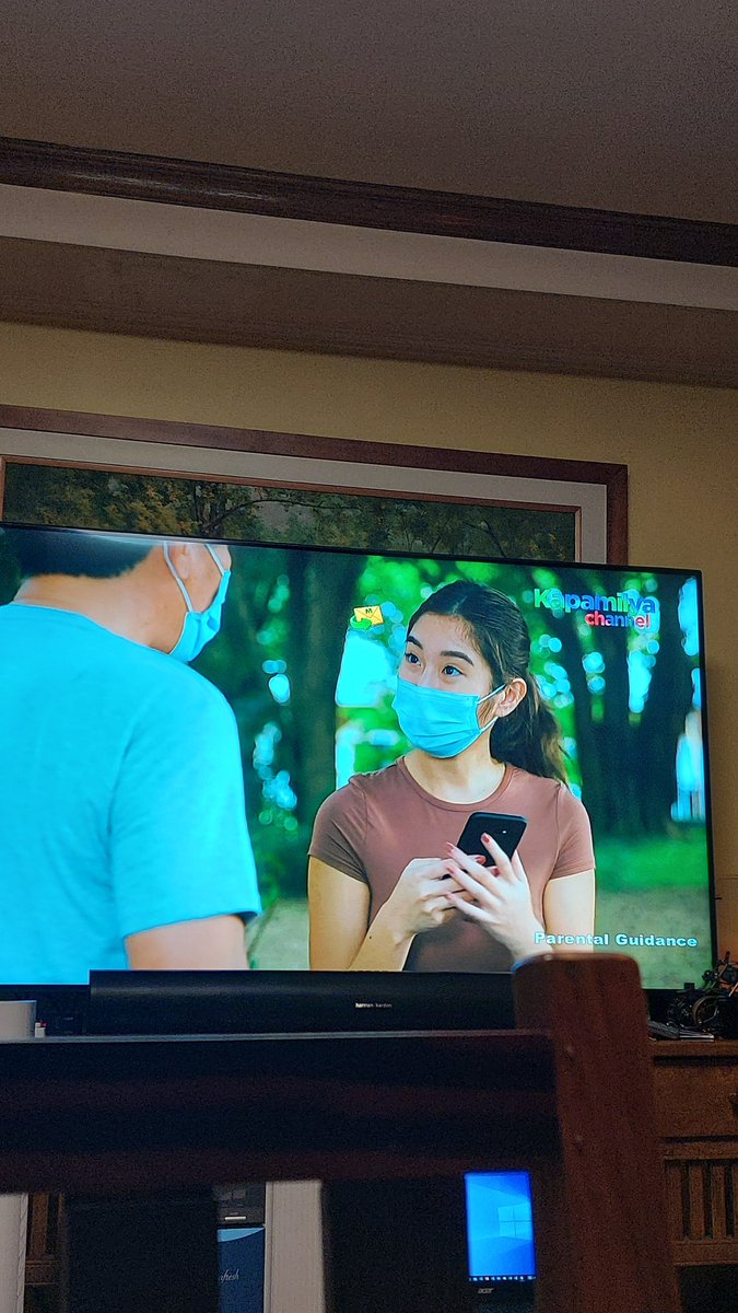 Mayor @franciszamora30 surely proud to her daughter, @amandaazamora on her first appearance on MMK with Crismar

#MMKTahoVlogger