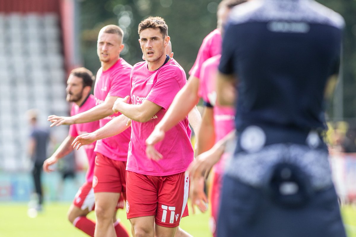 StevenageFC's tweet photo. It’s #OrganDonationWeek! 💗

@NHSOrganDonor 👈 https://t.co/P6ANPGjN8H