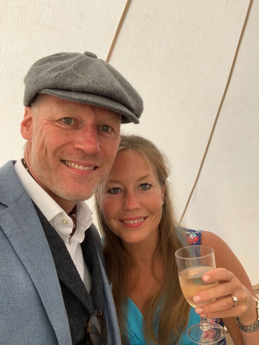 Anita Girvan tweet media
