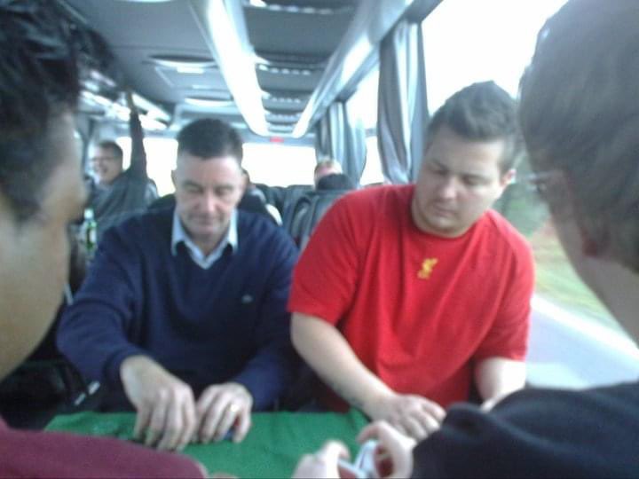 evedlog's tweet photo. @Realaldo474 Happy birthday @Realaldo474  hope you’re not still mad after I beat you in hold’em on the coach to Stamford bridge CL qf 09.  😉 I still have that signed tenner! https://t.co/iIFTcynTQD