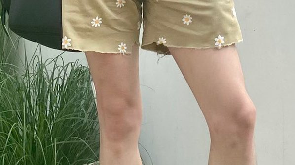 icstruggletweet's tweet photo. trans: never let me be near scissors again please😊 https://t.co/D6YhWTIxeU