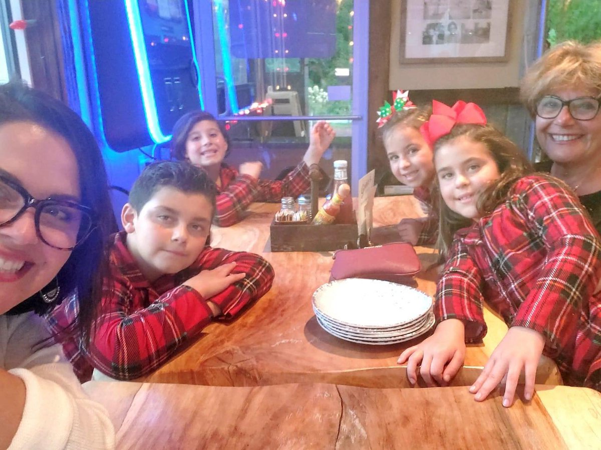 Out to dinner in Christmas pjs!!! We may or may not have taken our Christmas pics today! #niczic #MadamDA #westmorelandcounty
