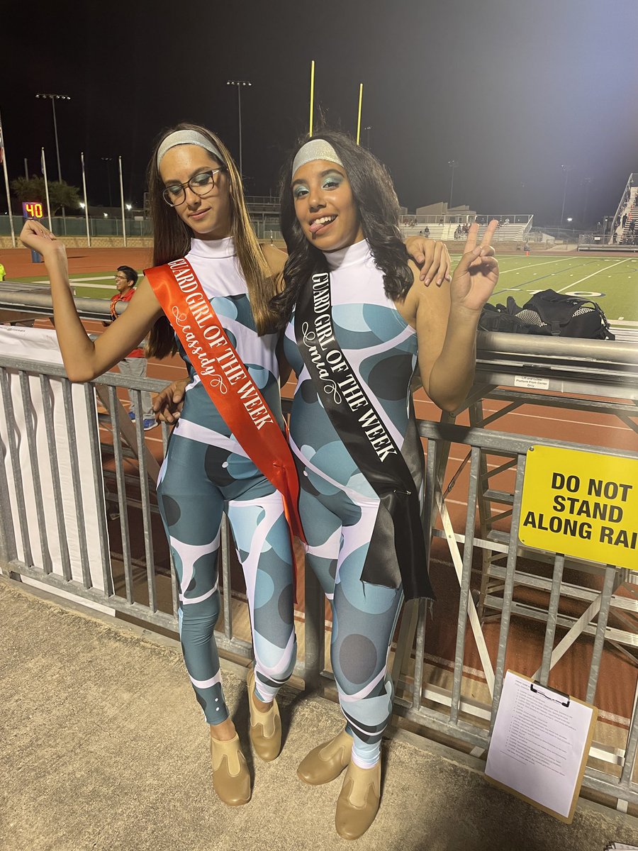 Congratulations to our Guard Girls of the Week, Cassidy and Mia! 💗
