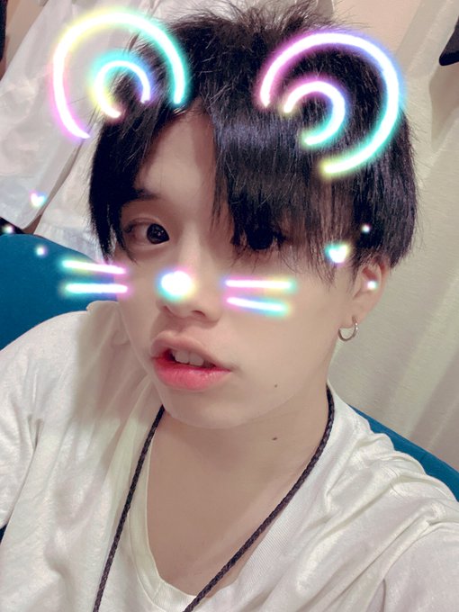 ピアス開けた() 