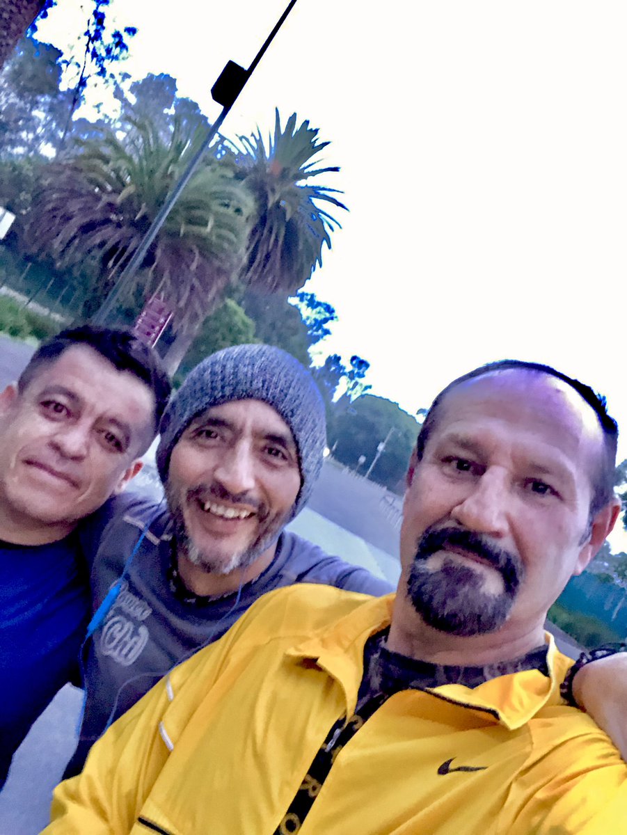 RicardoMch10's tweet photo. Excelente Sábado Atletas🏃🏻♀️🏃♂️10k con mi brother Efrain🏃♂️un gusto saludarte Tocayo👊 #AsicsMexico
#YoElegiCorrer #FalconsRunners #MeEncantaCorrer #TemploRunner #EntreRunners #FenixRun_Puebla
#ComuniRunners #RunningWhithLibertad
@ManicomioRunner
#mexrun
#esdecorredores- https://t.co/MUNCuCTGfb