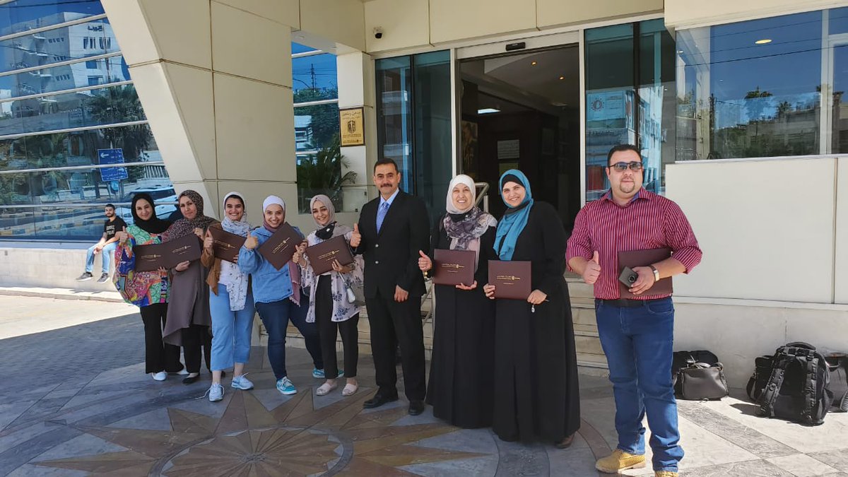 Mustafa_Foaad's tweet image. مجموعة رائعة تم تخريجها اليوم والحمد لله من دورة الأكسل المتقدم ( #Advanced_Excel ) وبتنسيق كامل من خلال أكاديمة طلال أبو غزالة ( @Academy_TAG  ) .. كل الموفقية لمن شارك معنا
