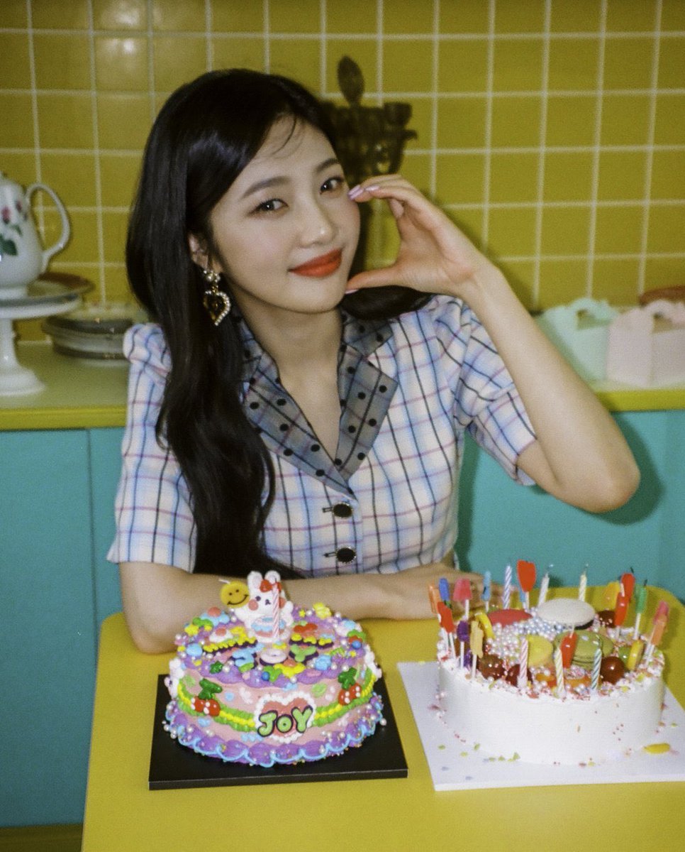 dailyoonjoy's tweet photo. 💚 https://t.co/beWC7eV3DR