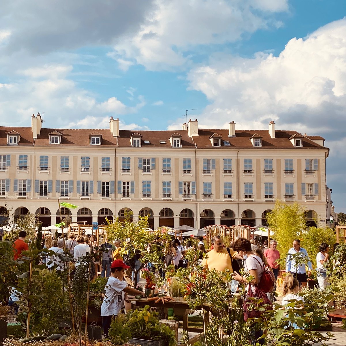 MartadeCidrac's tweet photo. #JournéesEuropéennesDuPatrimoine à #SaintGermainEnLaye

Promenades dans les rues de la ville pour découvrir les nombreuses animations proposées 🤩 https://t.co/TMqcmhDiZN