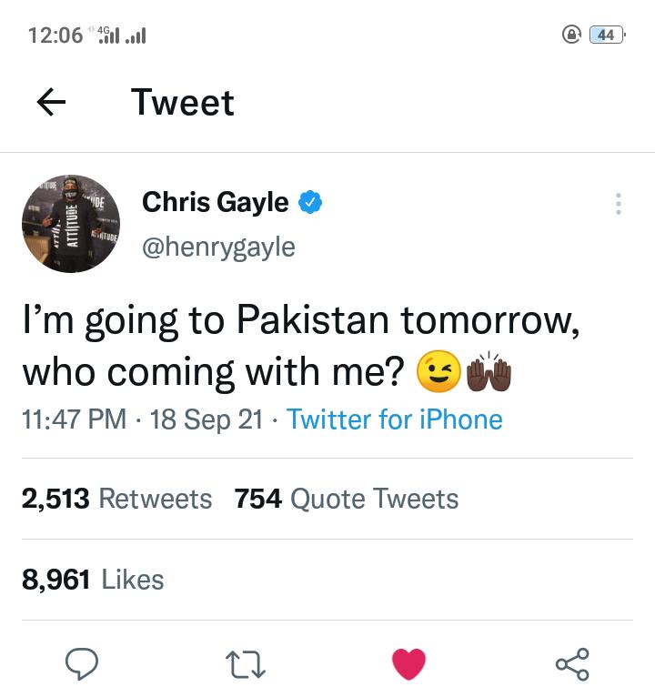 This is how much people love Imran Khan
#WelcomeGayle
@henrygayle