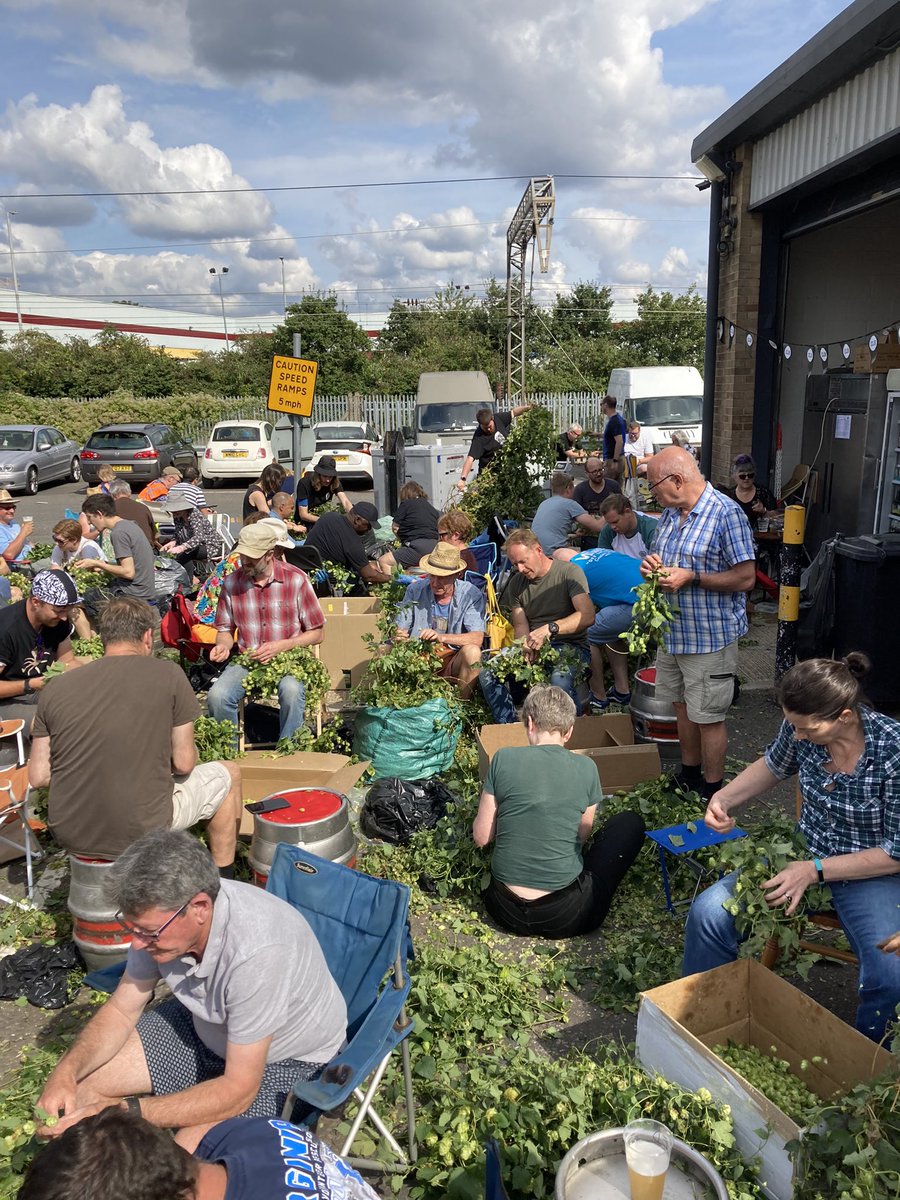 What a day <a href="/EastLondonBrew/">East London Brewing Co</a> with our community hop day, unbelievable turnout and 140kg of hops.. bring on launch night
