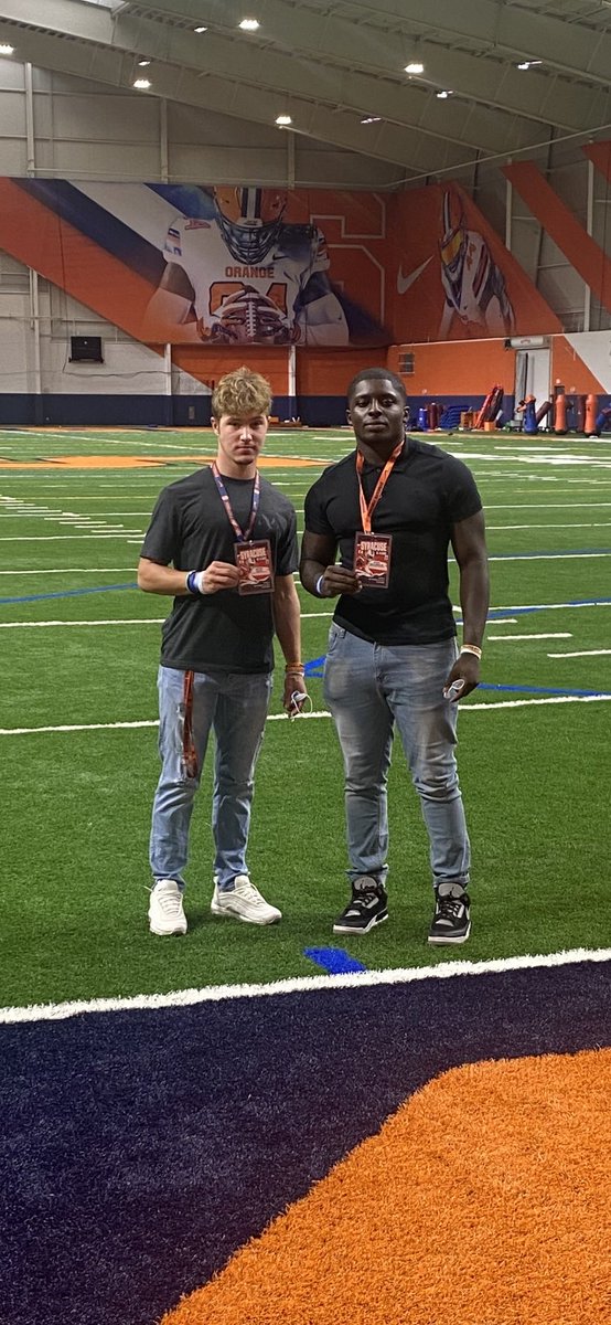 Thanks <a href="/DeonMaddoxSU1/">G. Deon Maddox</a> <a href="/CuseFootball/">Syracuse Football</a> for the game invite!💯