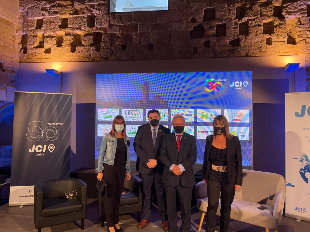 El tinent d'alcalde #PacoCerdà assisteix a la celebració del 50è aniversari de la <a href="/jcilleida/">JCI Lleida</a> al <a href="/turoseuvella/">Turó Seu Vella</a>