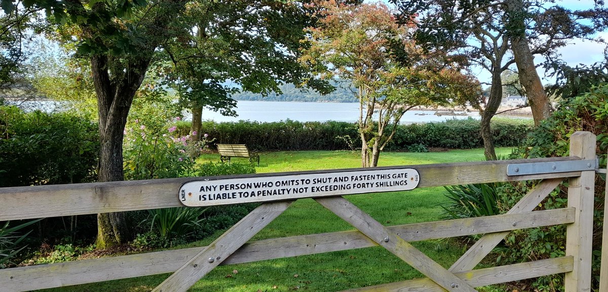 <a href="/WindowsLake/">Windows</a> <a href="/HayleyhHoward/">Hayley Twigs in Hair Figgis</a>