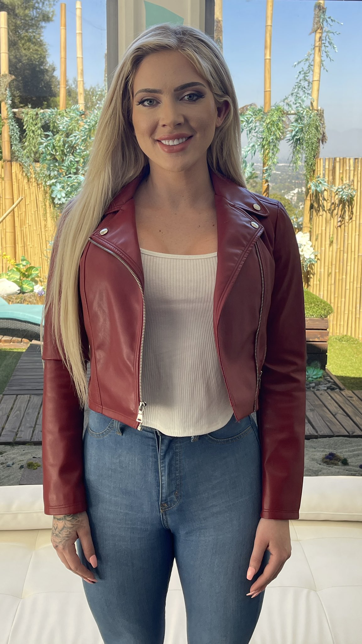 TW Pornstars - Netvideogirls.Com. Twitter. Beautiful girl in a magical