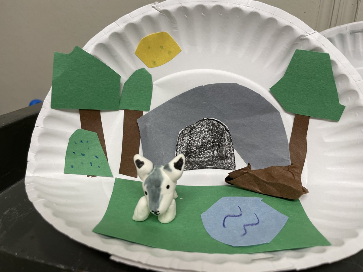 Tiffgunter14's tweet photo. My favorite thing is to see the creativity of a child! Here is some modeling clay, paper, and a plate plate, create a habitat for a Georgia region and an animal that lives there. ❤️#fbes #steam #steam #flipgrid #georgiaregions https://t.co/1TxdiEHvo9