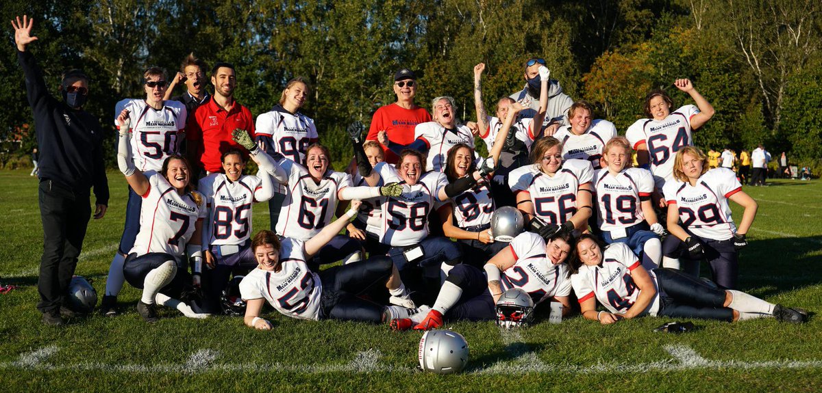 4-0, 100-0 👏

Stockholm Mean Machines besegrar idag Västerås Roedeers på bortaplan med 44-0 och slutar därmed Division 1 Dam Norra med 4 segrar, 0 förluster, 100 gjorda poäng och 0 insläppta poäng! 

Ett helt ok seriespel om vi får säga det själva! Heja Mean Machines! #GoSMM