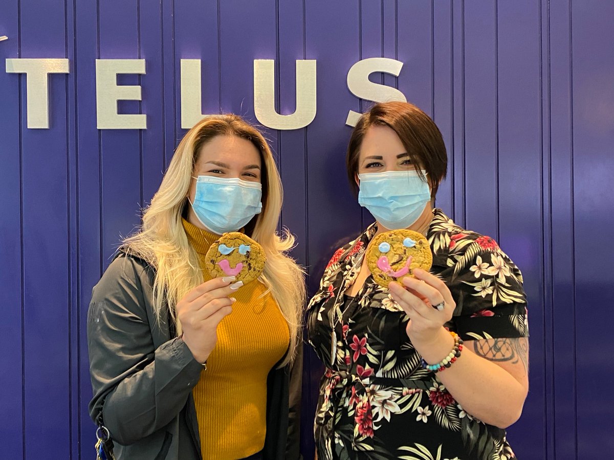 PhoneExperts tweet media