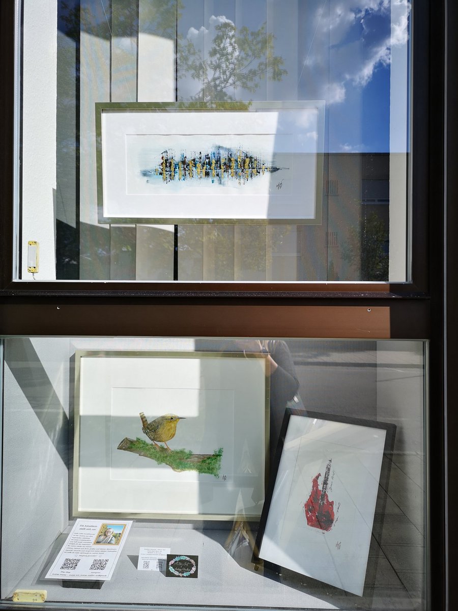 I did a little thing

#artwork #painting