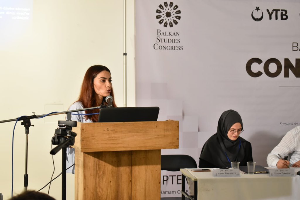 balkanfound's tweet photo. #BalkanÇalışmalarıKongresi’nin VII. oturumunda, Dr. Bujamin Bela moderatörlüğünde, Ebubekir Mollaahmetoğlu, Loreta Isaraj &amp; Rikela Fusha, Ecenur Pekçetin, Aynur Huseynova bildirilerini sundu. https://t.co/5hmOUpSAvs