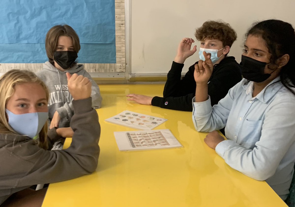 Judy Stewart (@stewart_pe) on Twitter photo S’s using their fine motor skills as they learn about the importance of eating a balanced and healthy diet <a href="/WestMillbrook/">WestMillbrook - An IB World School</a> 🍉 🍇🍊#americansignlanguage #FruitsAndVegetables <a href="/wmmspta/">West Millbrook PTA</a> S’s using their fine motor skills as they learn about the importance of eating a balanced and healthy diet <a href="/WestMillbrook/">WestMillbrook - An IB World School</a> 🍉 🍇🍊#americansignlanguage #FruitsAndVegetables <a href="/wmmspta/">West Millbrook PTA</a>