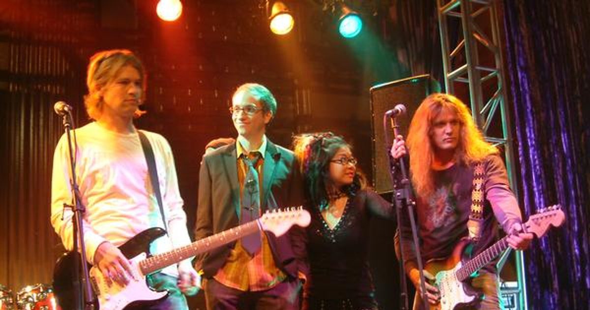 Like_The_Verb's tweet photo. @talter @jj_redick @S10Bird @OldManAndThree Hep Alien from Gilmore Girls!! @KeikoAgena https://t.co/7GRHgCNpCR