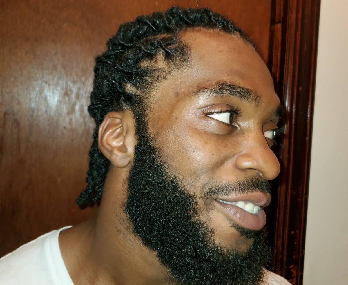 KimsueHairArt's tweet photo. Greetings Healthy Hair Family...
Client Selfie Feature 📸
#menwithlocs x Sexy = You🤩
https://t.co/EVrcIr0coP
#nba #menlocstyles #baller #HealthyHairDoc #hairmaster #wegrowhair #sexyhair #healthhair #longhair #stronghair #thickhair #locs #twostrandtwist #HairWays #kimsuedunn https://t.co/vOrDXd93F6