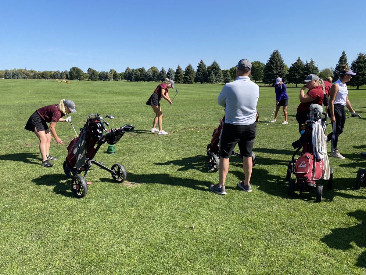 UWLGolf's tweet photo. Eagles getting ready to tee off off at D3 Classic - follow live scoring here.

https://t.co/IAvOoqfMD8 https://t.co/lIhuOzFcHz