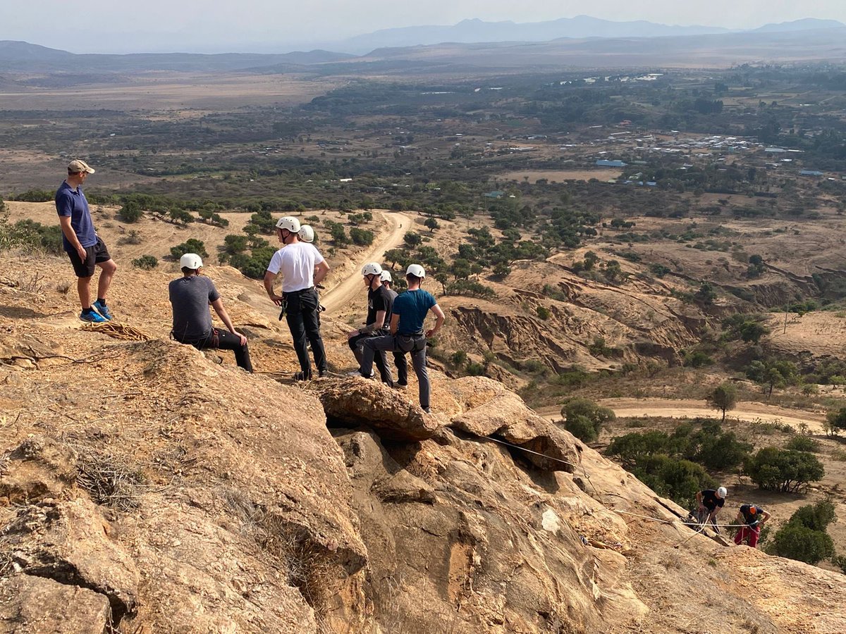 CO_2RIFLES's tweet photo. Isolation complete for 250! Final prep has begun: refresher training, sub-unit ex &amp; range planning, concurrent to challenging Adventurous Training (thank you @RVAdven), all in stunning settings! @Fighting51st @11InfBde @BATUKOfficial @1UKDivision #Respect #LaserFocusedOnWinning https://t.co/OPNOovHS6z