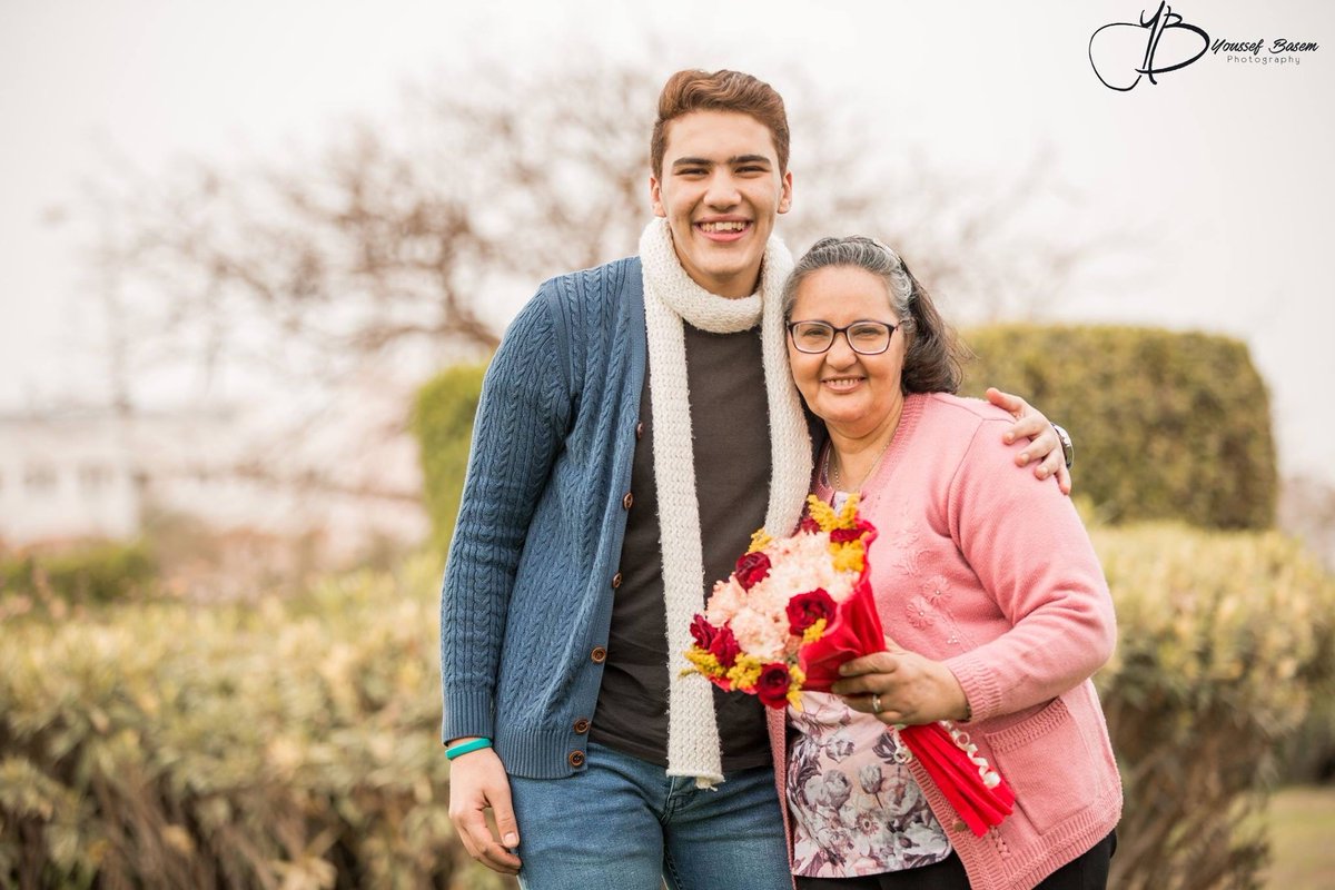 كل سنة وانتي مفيش في حلاوتك اتنين 💋♥️
ربنا يديمك نعمة في حياتي ويديكي عمري فوق عمرك 🥰🥰♥️