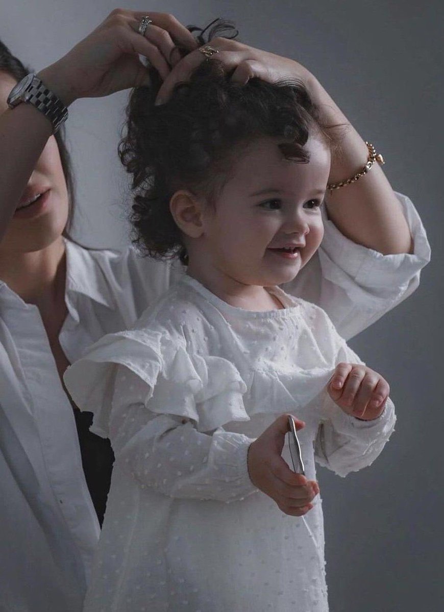 "Dünya, bir çocuk gülüşü kadar temiz ve masum olsa."