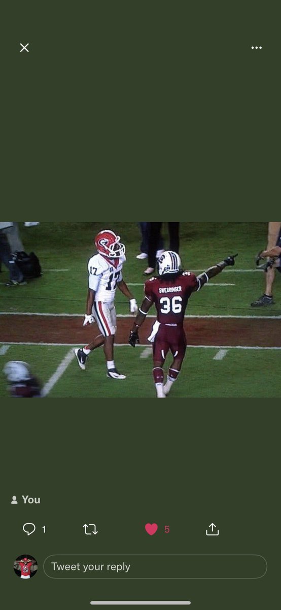 JungleBoi_Swagg's tweet photo. I was so young &amp; so determined to prove all the doubters wrong that I took it out on everybody on Saturdays! These guys didn’t understand y I would b so mad at them but it was just my passion! Everybody was the enemy in my eyes! Get down or lay down was the mentality #GoonSquad https://t.co/vM6dQj7zWQ
