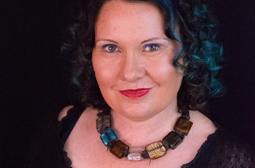 ERMurray's tweet photo. Booking is now open for my Writing for Wellbeing workshop as part of #RedLineBookFest - if you fancy some guided writing that focuses on the positives of creating & creativity, come and join us! Hope to see you there :) https://t.co/RvNQHbDcgG https://t.co/camAQiSvGD