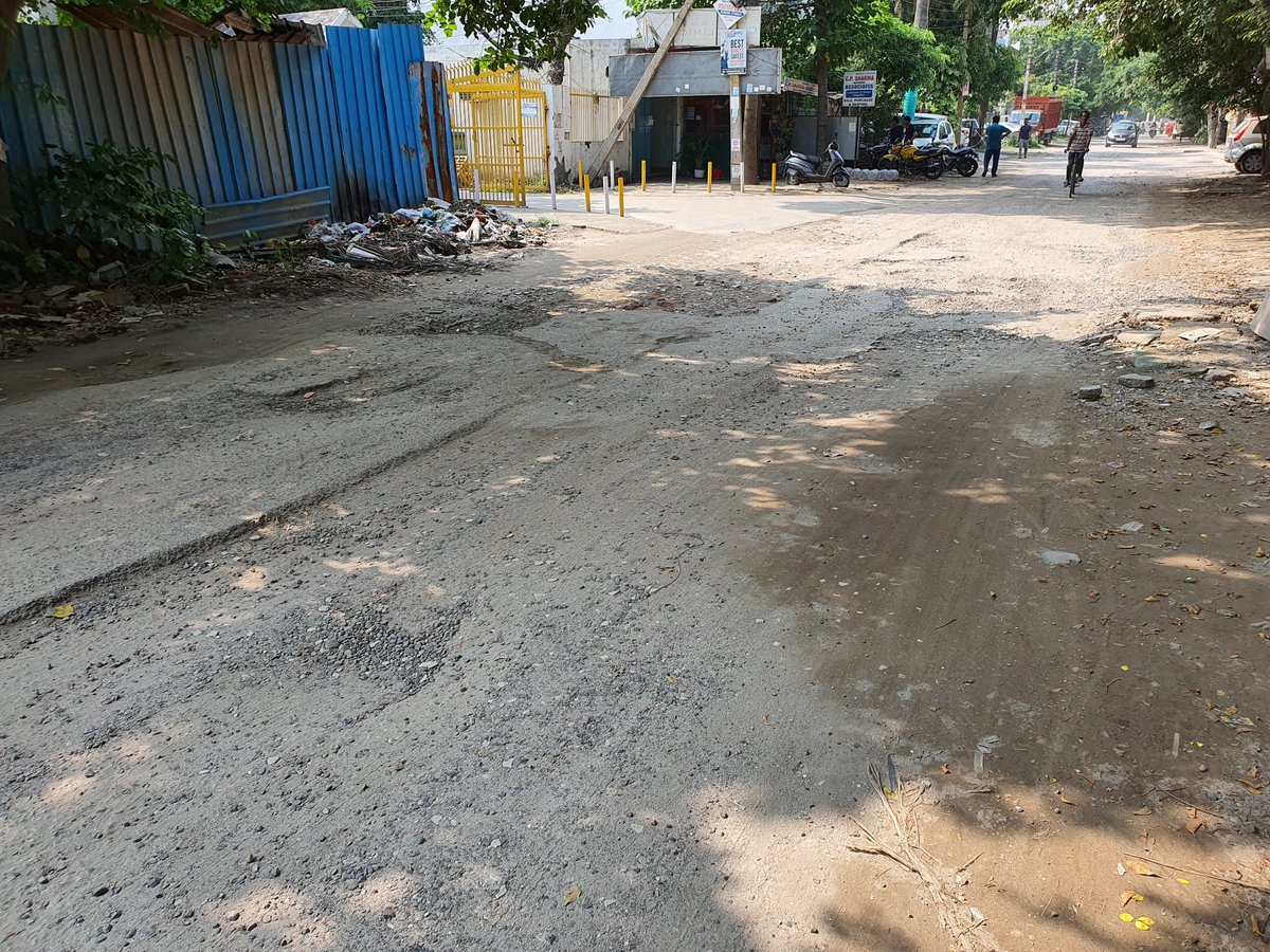 deepakrajsingh's tweet image. Great to see your enthusiasm for development of Ghaziabad. Request if you can get the road developed at Parsuram Marg, sector 13, Vasundhara, Ghaziabad. I hope you will not let down @narendramodi #BJPfails #zerodevelopment @dm_ghaziabad