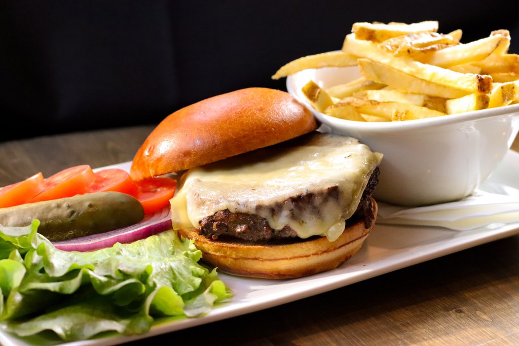 🍔 Celebrate #nationalcheeseburgerday with our @legacymakermeats Prime Burger! 
.
.
.
#cheeseburger #barmenu #foodholiday #saturdaynight #dinnerideas #indyfoodscene #fishersfood