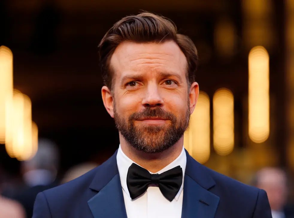 Happy birthday to jason sudeikis!!! 