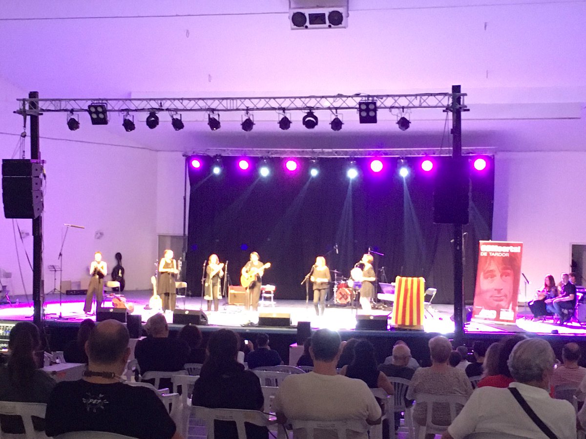 Àngel Vázquez 🍊 tweet media