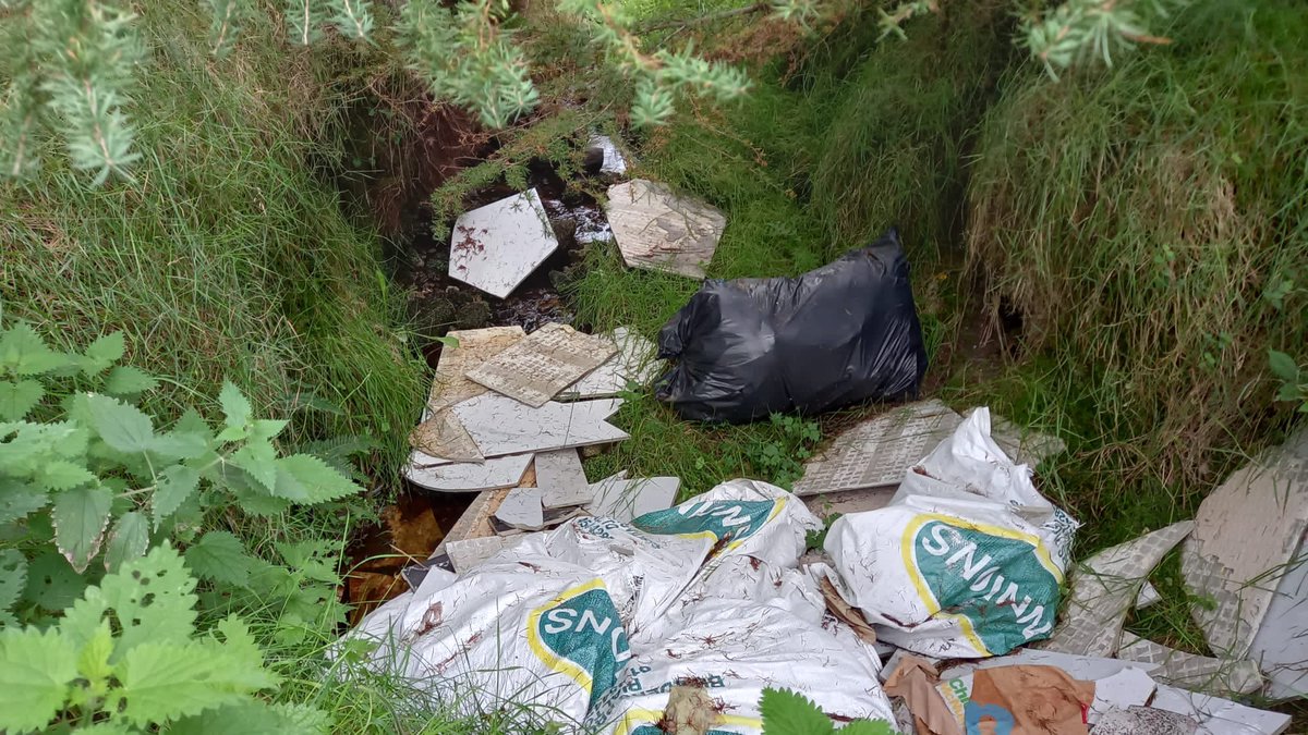 SavetheHellfire's tweet image. Shocked once again to see builders waste dumped in the stream at the viewing point on Military Road. #litter #leavenotrace @sdublincoco @PureProject1 @DublinLitter @DodderMugs @litter_mugs @DeptCulturelRL @DeptHousingIRL
