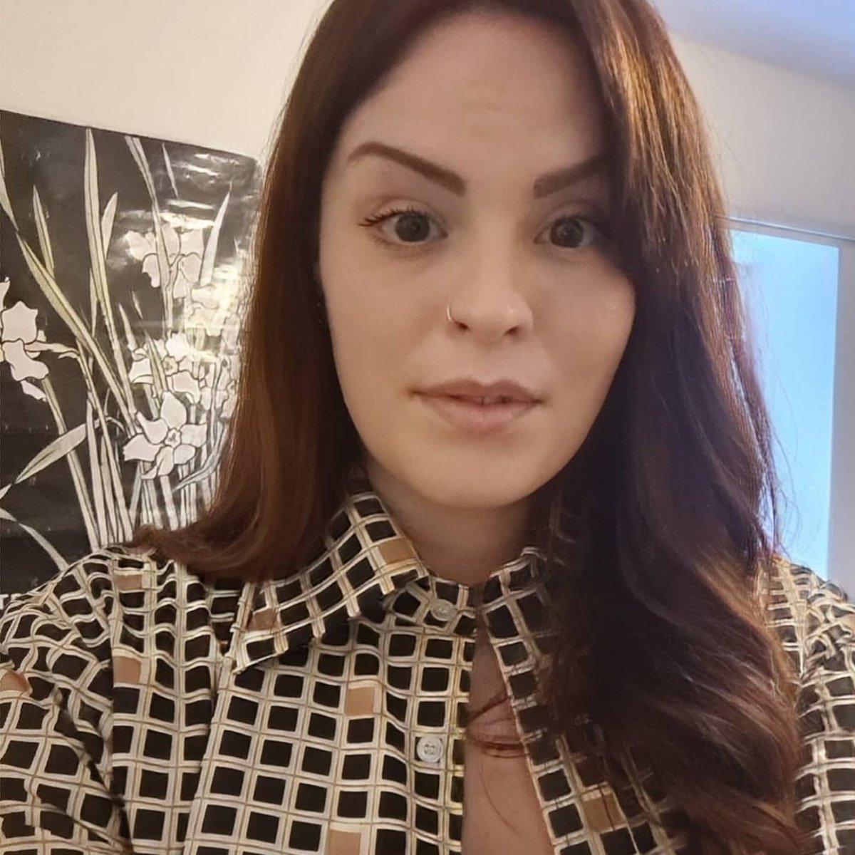 box_jenny's tweet photo. When you go into a charity shop and come out with a genuine 1960's dagger collar shirt. BUZZING https://t.co/VWgR3Y3wYt