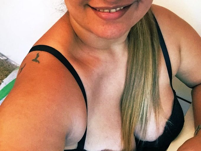 I'm online right now on skyprivate (live skype show). my private profile: https://t.co/u1CrXAGKua Please<a href="/tag/sex"class="tags"><span>#sex</span></a><a href="/tag/wife"class="tags"><span>#wife</span></a><a href="/tag/latina"class="tags"><span>#latina</span></a><a href="/tag/camgirl"class="tags"><span>#camgirl</span></a><a href="/tag/skype"class="tags"><span>#skype</span></a><a href="/tag/amateur"class="tags"><span>#amateur</span></a><a href="/tag/morbo"class="tags"><span>#morbo</span></a>