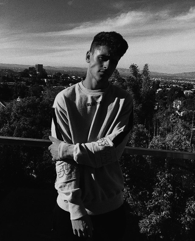 𝗜 𝗹𝗲𝗮𝗿𝗻𝗲𝗱 𝘁𝗼 𝗹𝗶𝘀𝘁𝗲𝗻 𝗳𝗼𝗿 𝘄𝗵𝗮𝘁 𝘄𝗮𝘀𝗻’𝘁 
𝗯𝗲𝗶𝗻𝗴 𝘀𝗮𝗶𝗱, 𝗯𝗲𝗰𝗮𝘂𝘀𝗲 𝗶𝘁 𝘄𝗮𝘀 𝘂𝘀𝘂𝗮𝗹𝗹𝘆
𝗺𝗼𝗿𝗲 𝗶𝗺𝗽𝗼𝗿𝘁𝗮𝗻𝘁 𝘁𝗵𝗮𝗻 𝘄𝗵𝗮𝘁 𝘄𝗮𝘀.