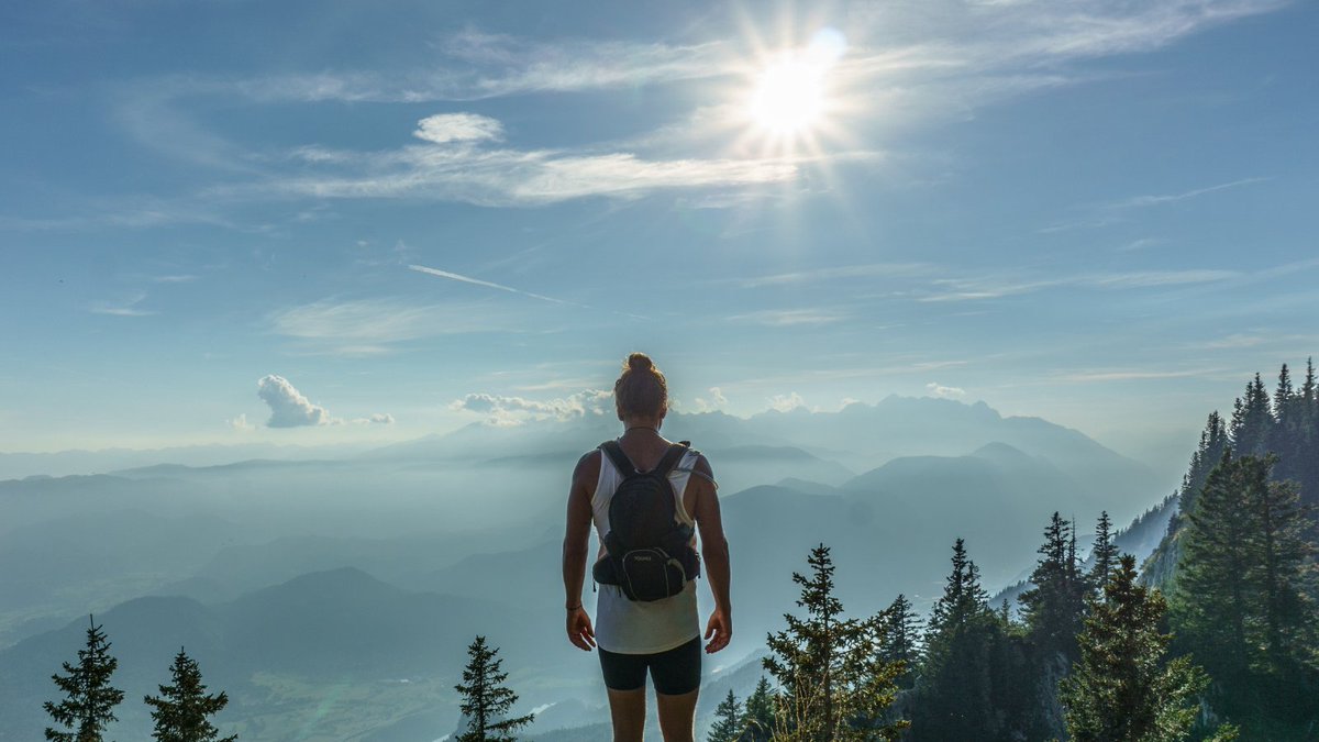 The CFLF is excited for Champ's Challenge in #Colorado this weekend! Join us Sept 19th at Mount Sherman for a 14er hike to benefit the CFLF and people with #cysticfibrosis --> Register at champschallenge.org #hiking