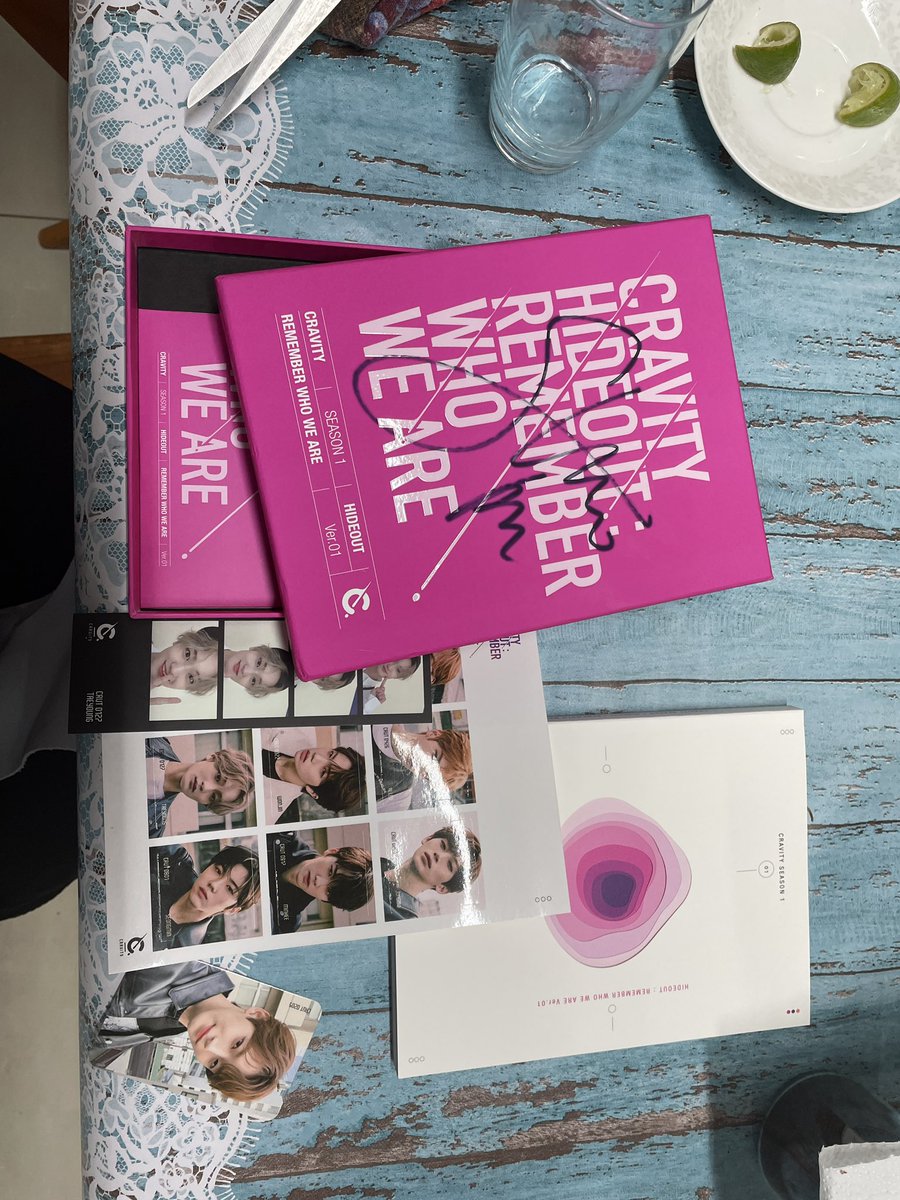 CtbaBia's tweet image. Olaaa!!! Queria muito agradecer a @HoshiStore pela paciencia e compreensão nessa longa jornada para receber kskekwkw depois de quase 2 anos! Chegou tudo certo e sem nenhum arranhão 💕! Mais uma vez obrigada