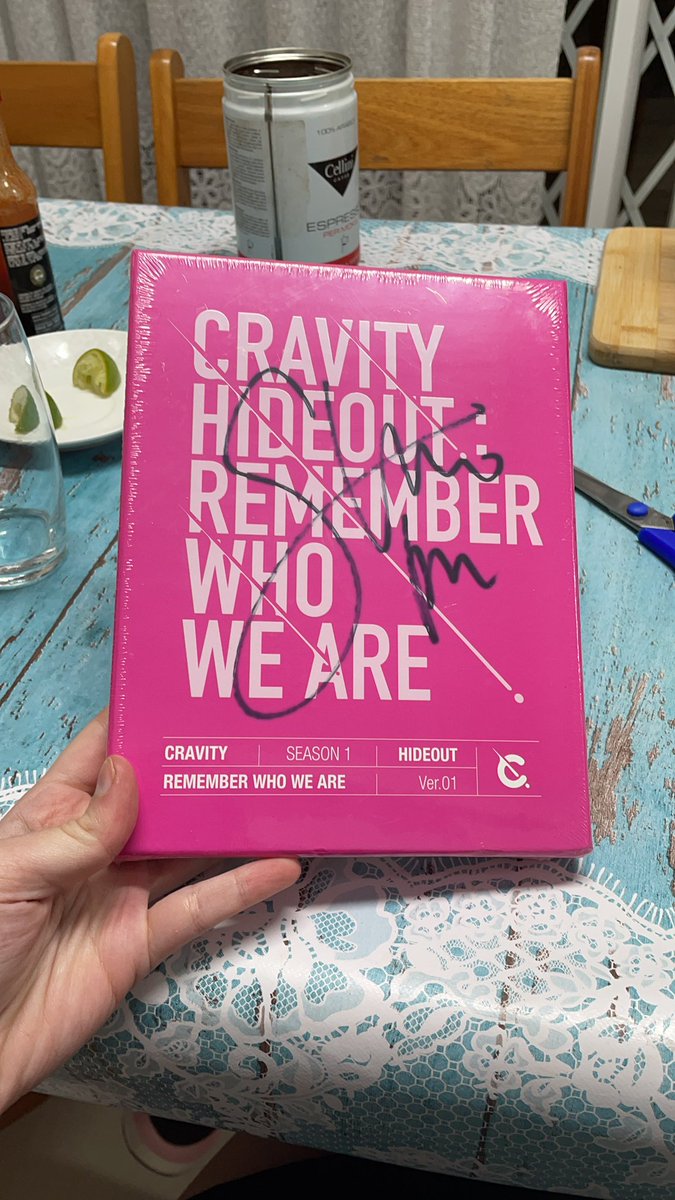 CtbaBia's tweet image. Olaaa!!! Queria muito agradecer a @HoshiStore pela paciencia e compreensão nessa longa jornada para receber kskekwkw depois de quase 2 anos! Chegou tudo certo e sem nenhum arranhão 💕! Mais uma vez obrigada