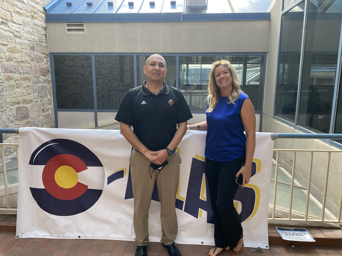 Je7yruso's tweet photo. Congratulations 4Corners Latinx Leadership Academy  Cohort 2! Great start in Colorado with Amazing presenters and Speakers @01COALAS @latinosinacti0n @FourAcademy @OfficialALASNM @utahalas @ALASUtah https://t.co/O8sK2huz3Z